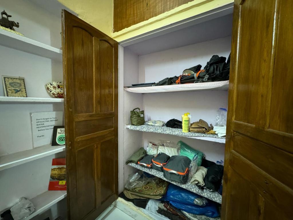 Nadya Homestay For Female & Family جايبور المظهر الخارجي الصورة