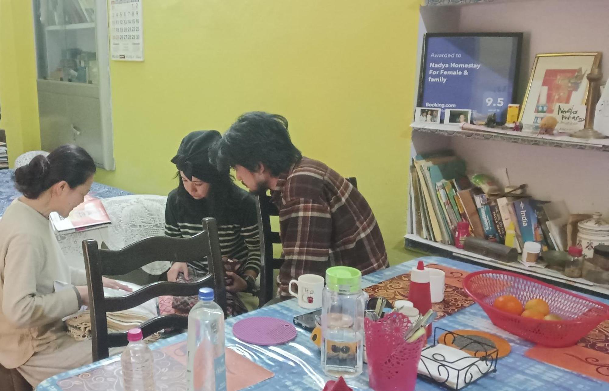 Nadya Homestay For Female & Family جايبور المظهر الخارجي الصورة