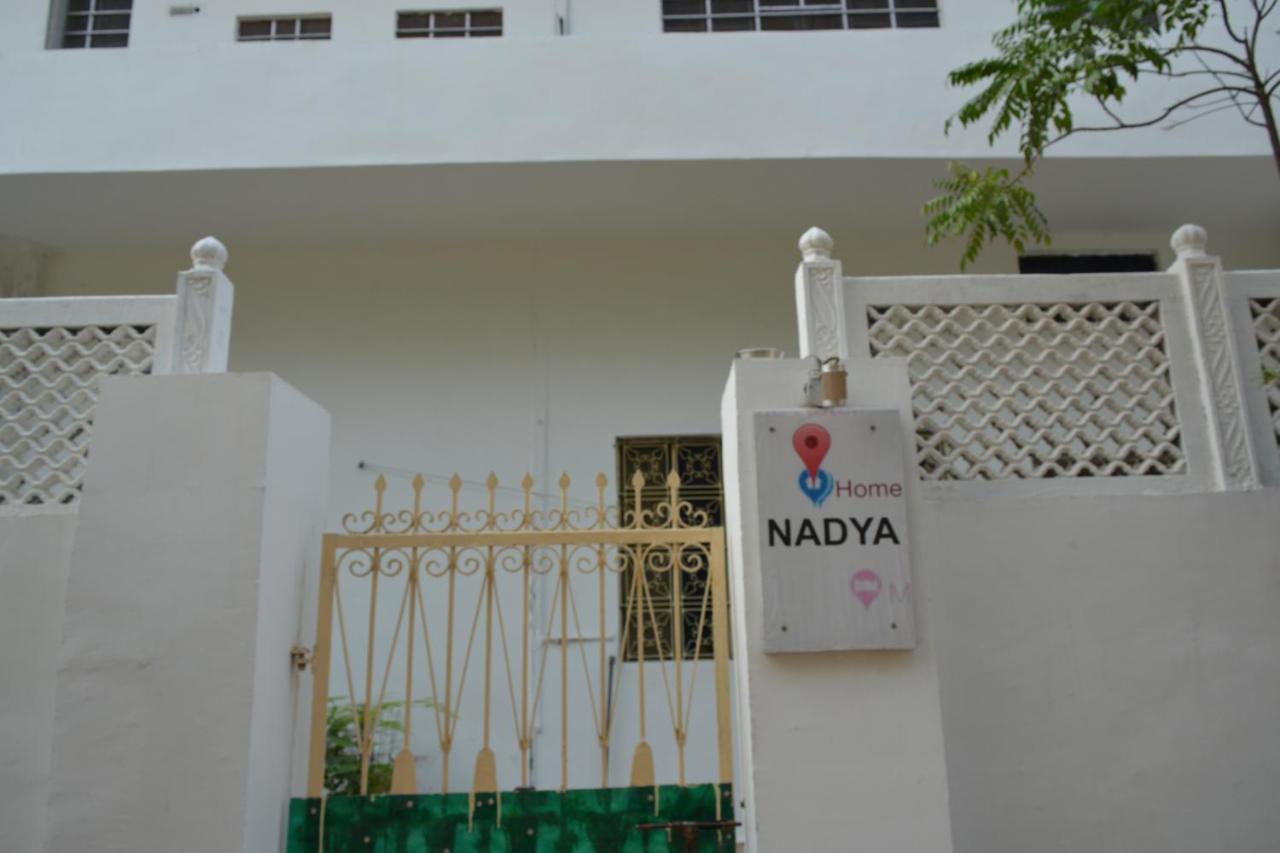 Nadya Homestay For Female & Family جايبور المظهر الخارجي الصورة